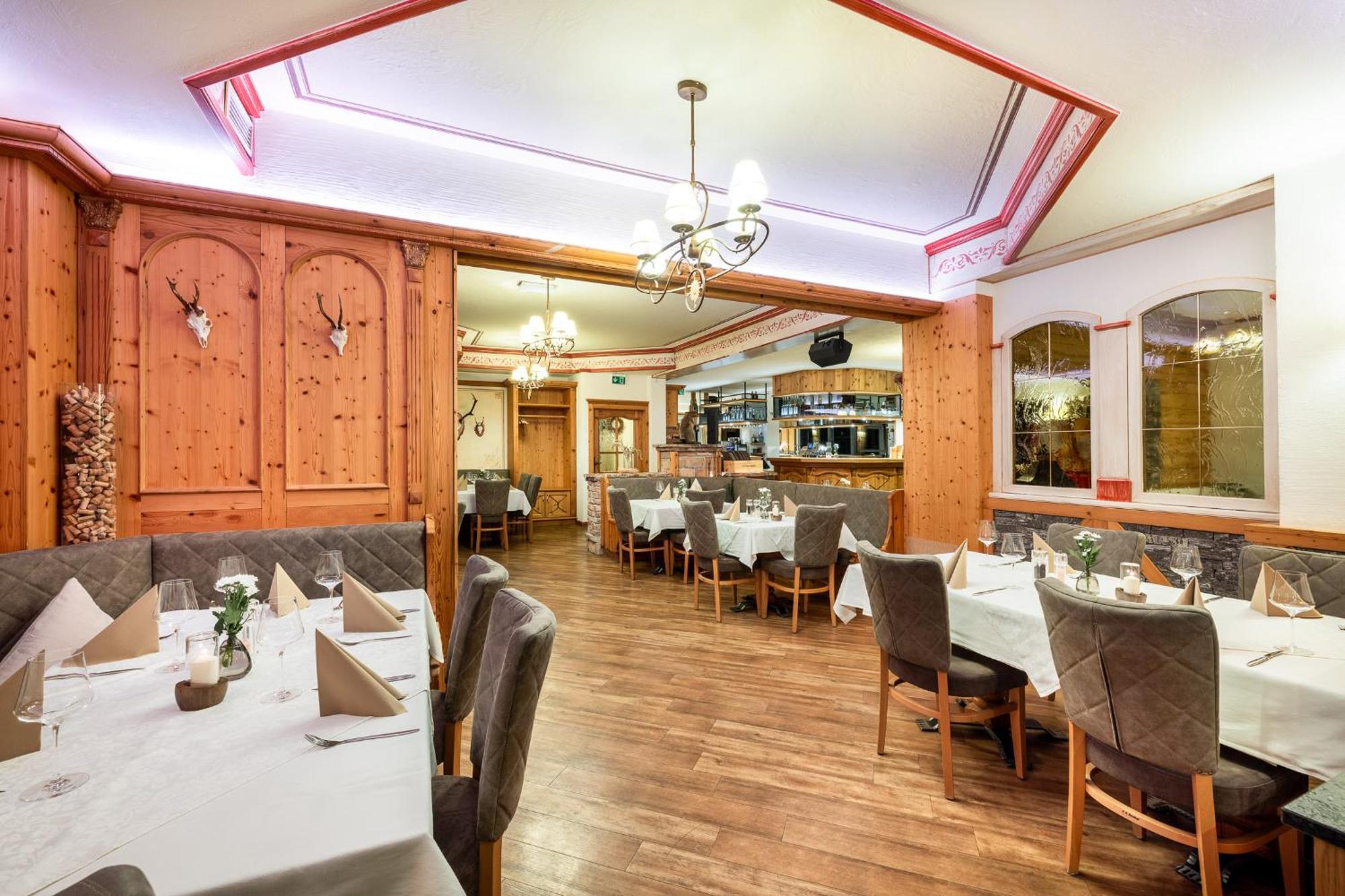 Hotel Hubertus Sankt Johann im Pongau Dış mekan fotoğraf